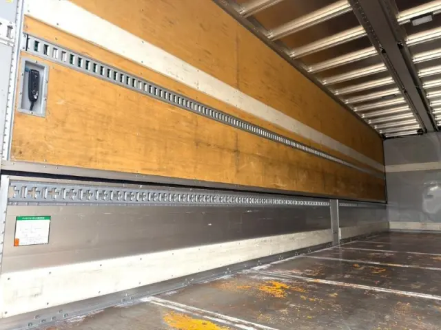 ＵＤ クオン 2RG-CG5FA(8x4)の写真12