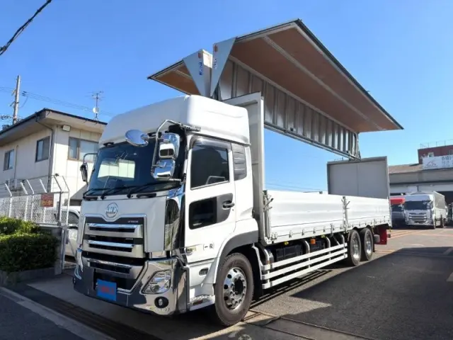 ＵＤ クオン 2PG-CD5CA(6x2)の写真5