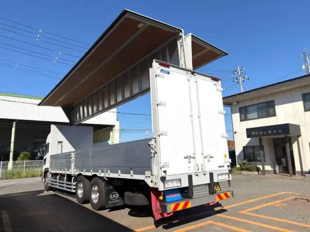 ＵＤ クオン 2PG-CD5CA(6x2)の写真8