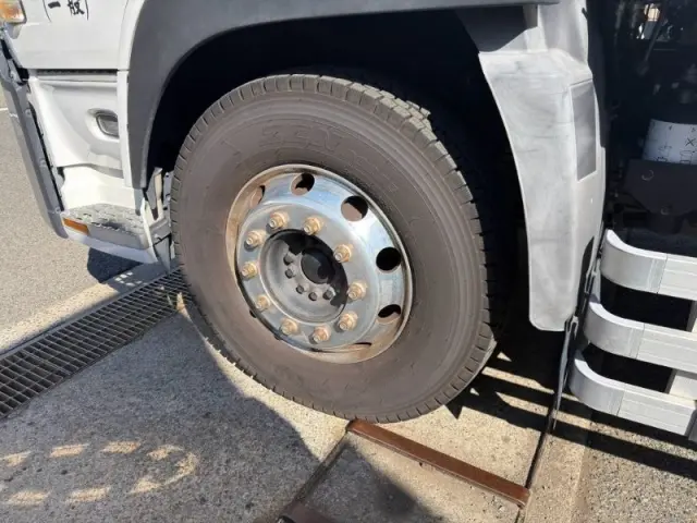 ＵＤ クオン 2PG-CD5CA(6x2)の写真24
