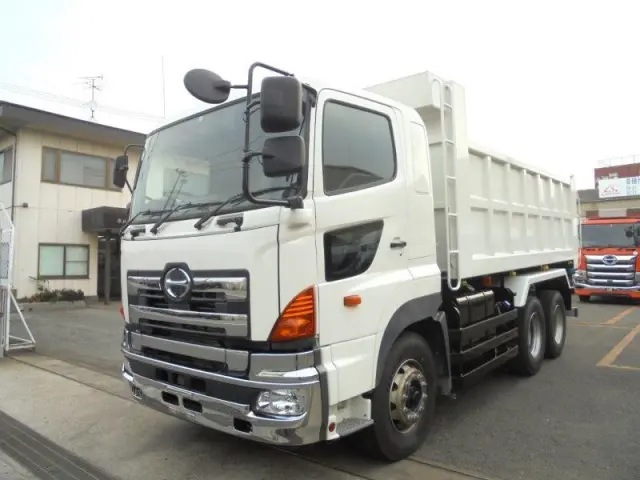 日野 プロフィア QKG-FS1EKDA(6x4)の写真1