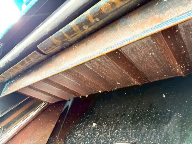 いすゞ フォワード 2RG-FRR90S2(2WD)の写真13