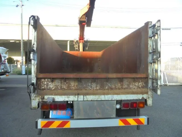 三菱 ファイター QDG-FQ62F(6x4)の写真5