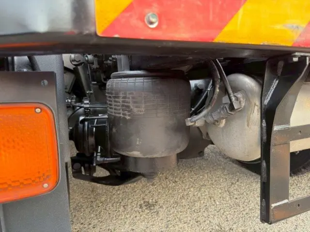 日野 プロフィア QPG-SH1EDDGの写真6