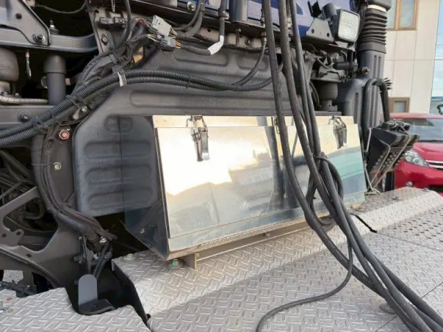 日野 プロフィア QPG-SH1EDDGの写真10