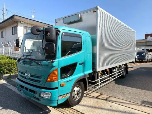 日野 レンジャー TKG-GD7JLAAの写真1