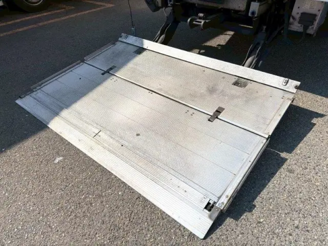 日野 レンジャー TKG-GD7JLAAの写真6