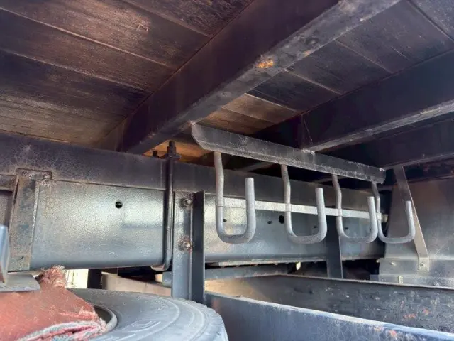 ＵＤ クオン ADG-CX4YL(6x4)の写真7