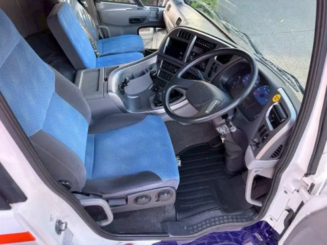 ＵＤ クオン ADG-CX4YL(6x4)の写真27