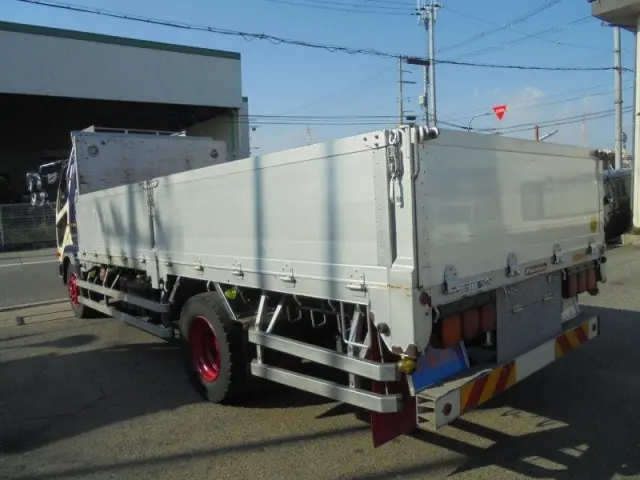 三菱 ファイター 2KG-FK62FXの写真4