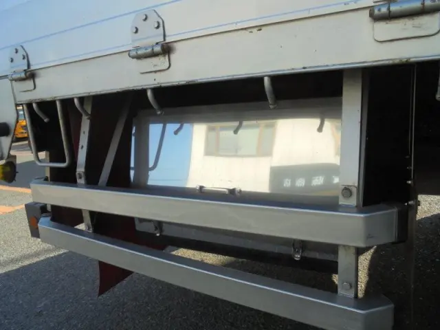 三菱 ファイター 2KG-FK62FXの写真8