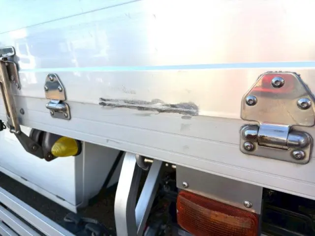 いすゞ ギガ 2PG-CYL77C(6x2)の写真17