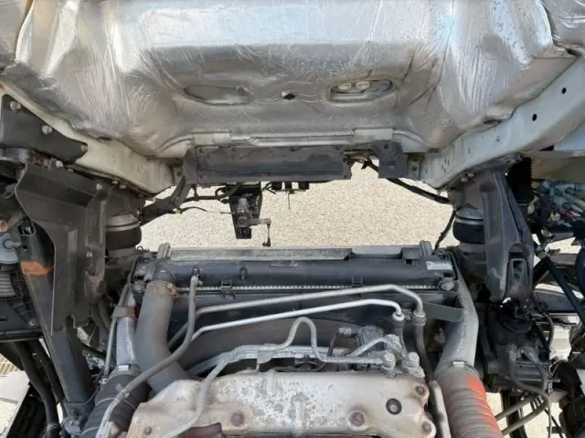 いすゞ ギガ 2PG-CYL77C(6x2)の写真17