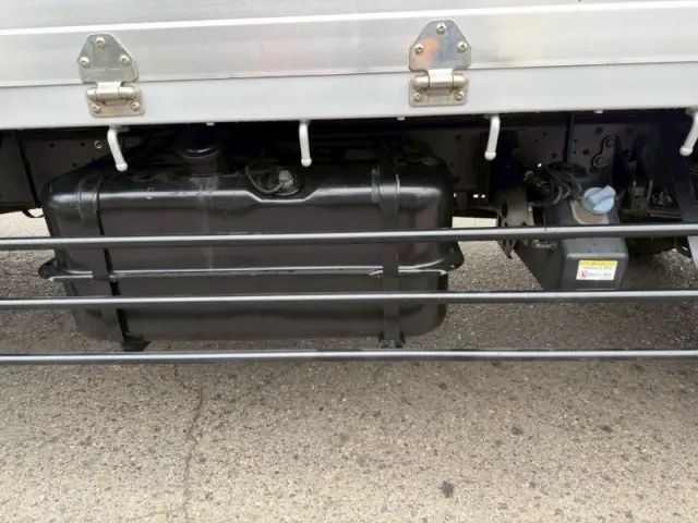 三菱 ファイター QKG-FK62FZの写真15