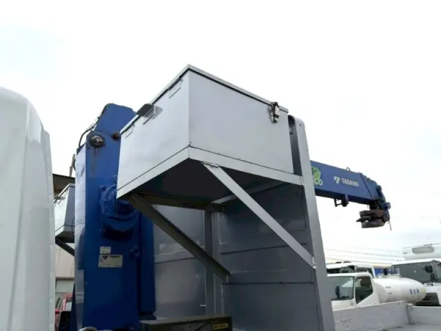 三菱 ファイター QKG-FK62FZの写真16