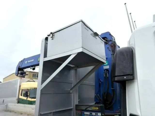 三菱 ファイター QKG-FK62FZの写真17