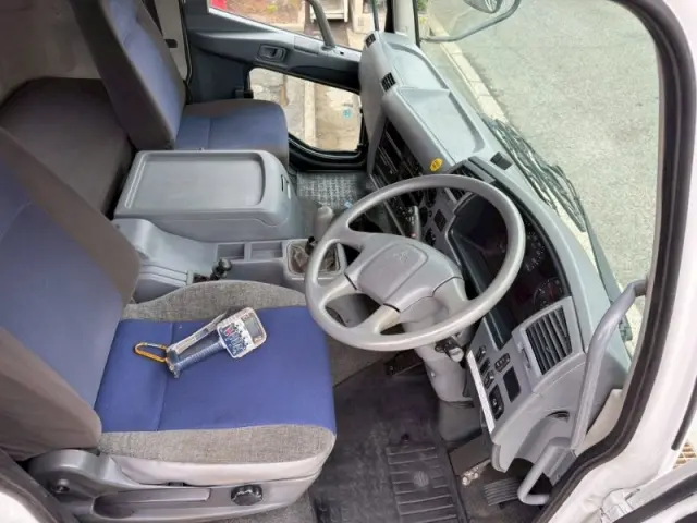 三菱 ファイター QKG-FK62FZの写真22