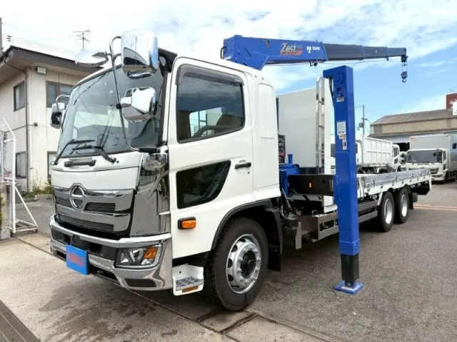 日野 レンジャー 2DG-GK2ABA(6x4)の写真5