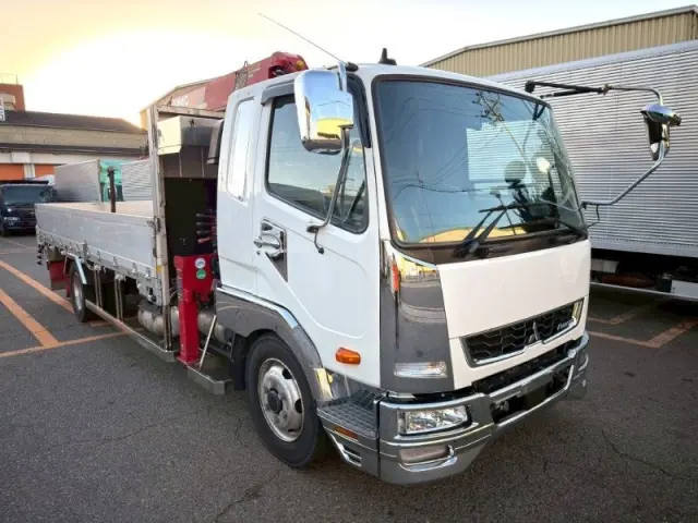 三菱 ファイター 2KG-FK62Fの写真2