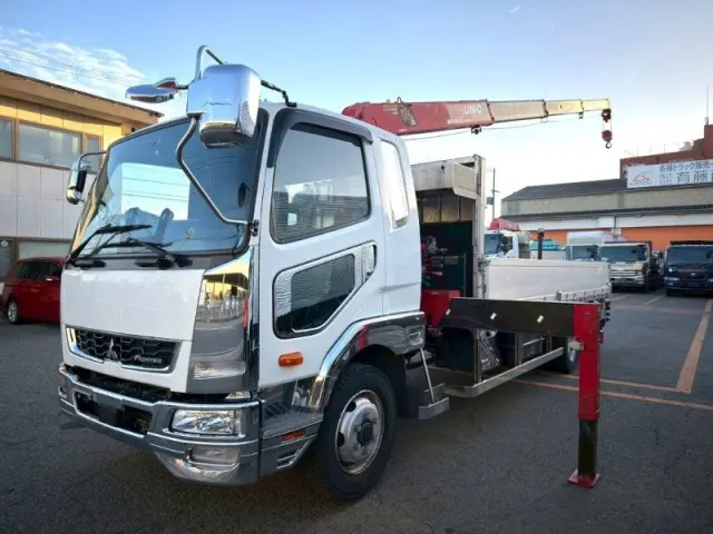 三菱 ファイター 2KG-FK62Fの写真5