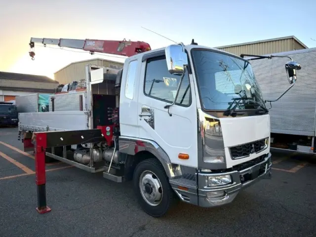 三菱 ファイター 2KG-FK62Fの写真6