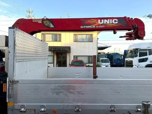 三菱 ファイター 2KG-FK62Fの写真10