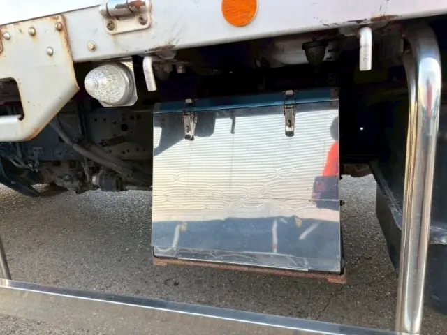 三菱 ファイター 2KG-FK62Fの写真18