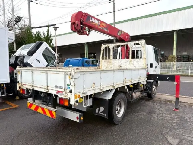 三菱 ファイター 2KG-FK71Fの写真7