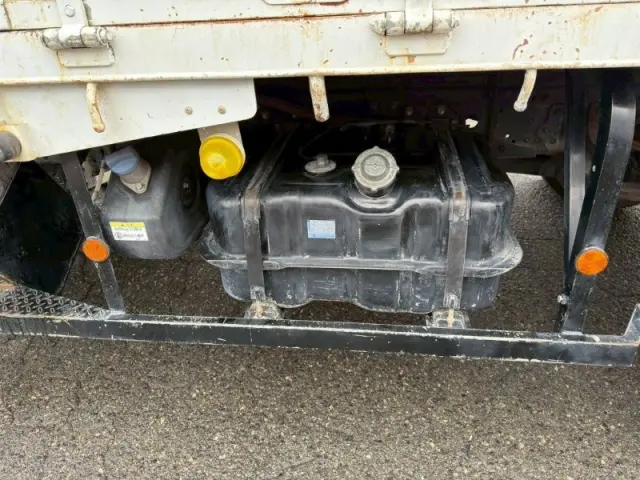 三菱 ファイター 2KG-FK71Fの写真16