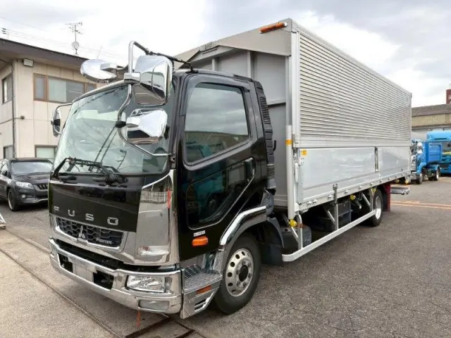 三菱 ファイター 2KG-FK71Fの写真1