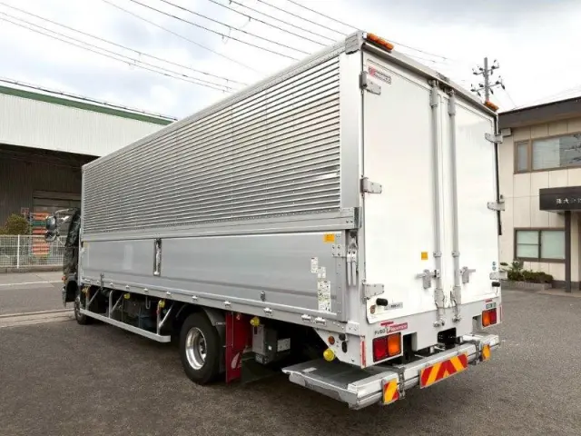 三菱 ファイター 2KG-FK71Fの写真4