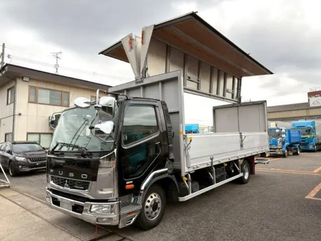 三菱 ファイター 2KG-FK71Fの写真5