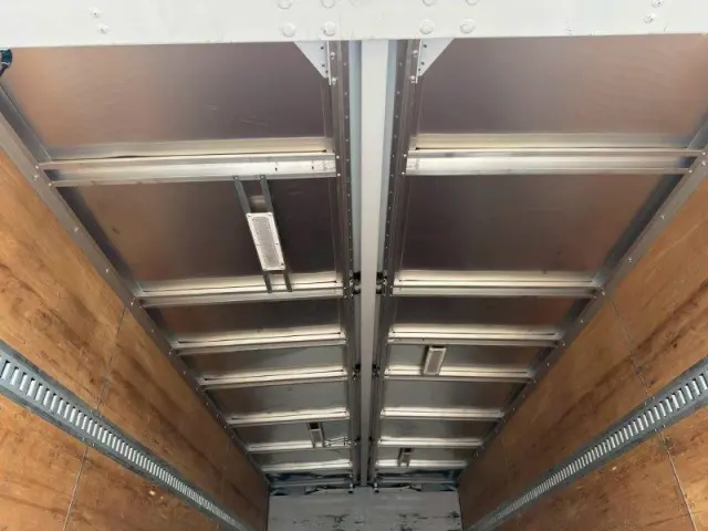 三菱 ファイター 2KG-FK71Fの写真13