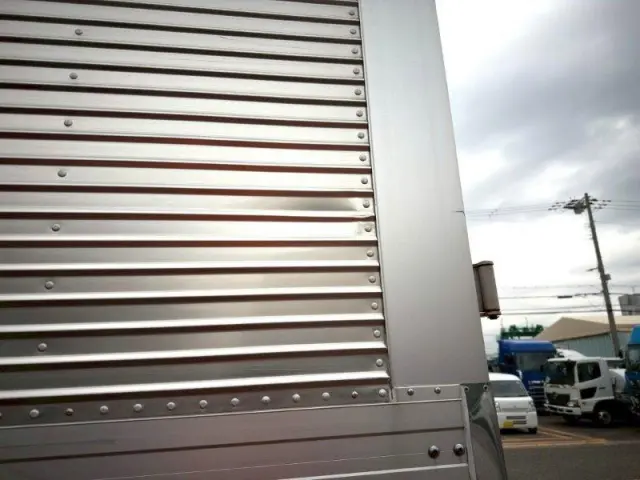 三菱 ファイター 2KG-FK71Fの写真21