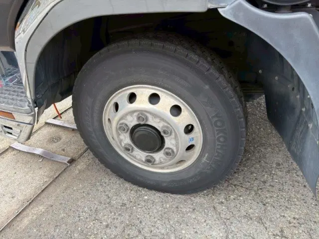 三菱 ファイター 2KG-FK71Fの写真24