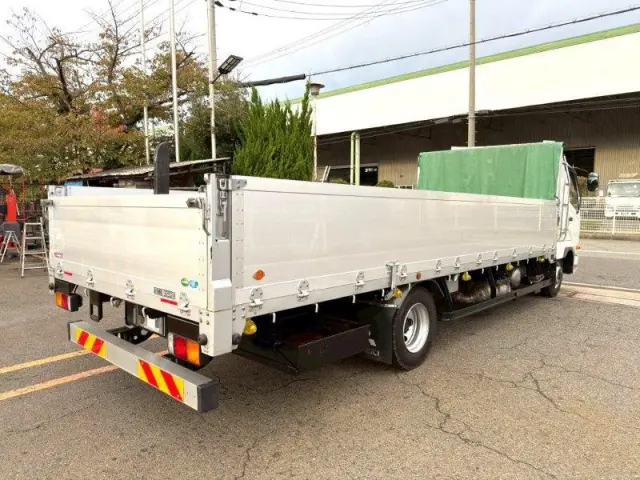 三菱 ファイター 2KG-FK65Fの写真3