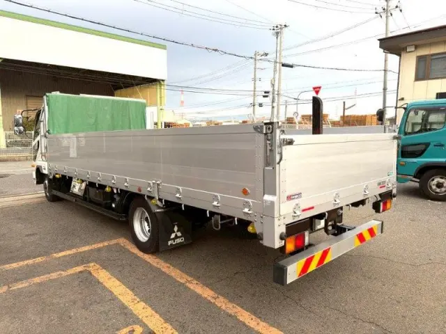 三菱 ファイター 2KG-FK65Fの写真4