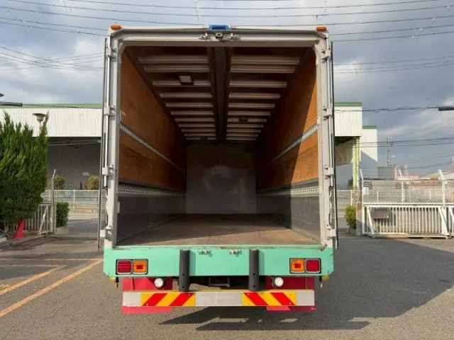 いすゞ フォワード 2RG-FRR90S2の写真9