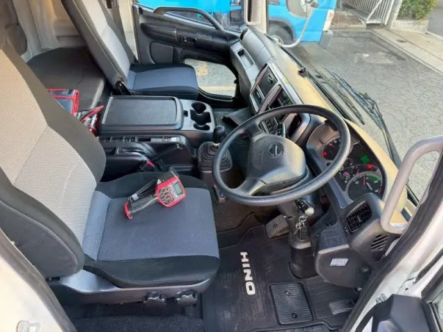 日野 レンジャー QKG-FE7JMAAの写真32