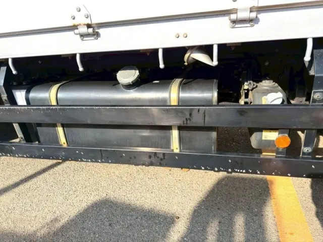 三菱 ファイター 2KG-FK72FZの写真9