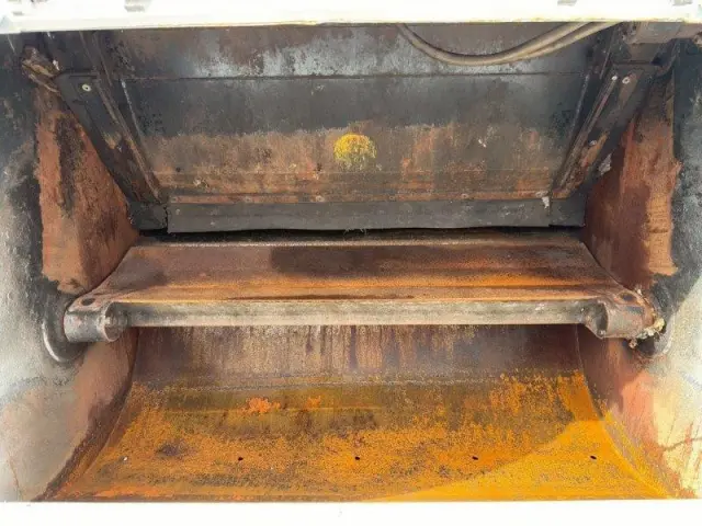 いすゞ エルフ TPG-NKR85ANの写真12