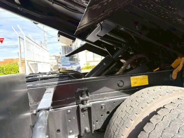 いすゞ エルフ TPG-NKR85ANの写真27