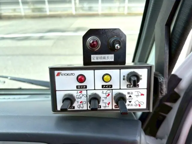 いすゞ エルフ TPG-NKR85ANの写真35