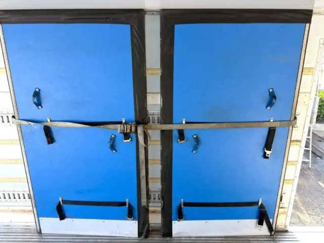 三菱 ファイター 2KG-FK65FYの写真12