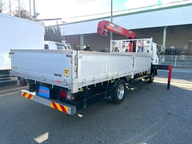 いすゞ フォワード 2RG-FTR90U2の写真3