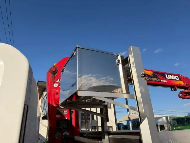 いすゞ フォワード 2RG-FTR90U2の写真12