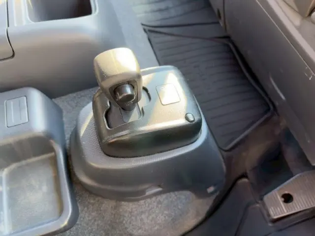 いすゞ フォワード 2RG-FTR90U2の写真23