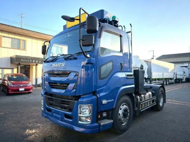 いすゞ ギガ QKG-EXD52BDの写真1