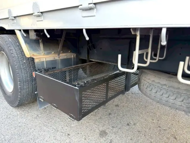 いすゞ ギガ QKG-CYZ77B(6x4)の写真18