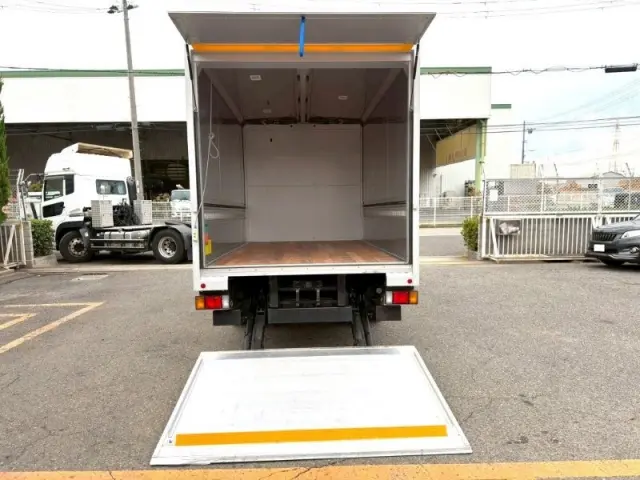 いすゞ エルフ 2RG-NPR88ANの写真11